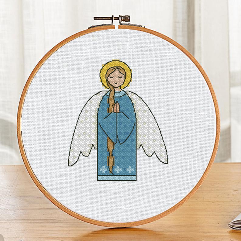 «Пасхальный ангел» — небольшая схема вышивки крестом
